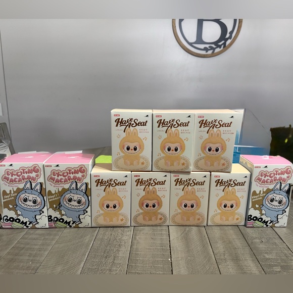 Labubu Exciting Macaron & Have A Seat - U PICK COLOR